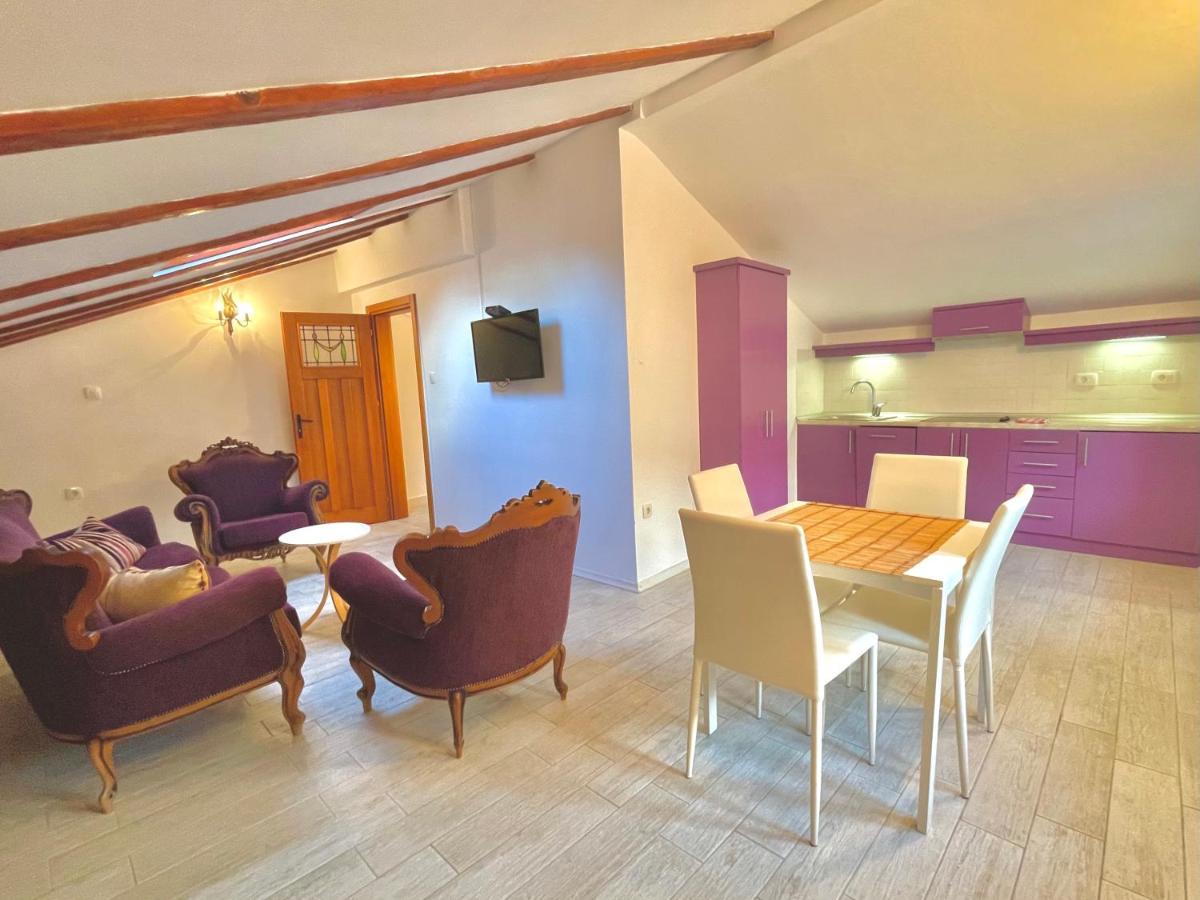 Family Two Bedroom House Old Town Apartment Budva