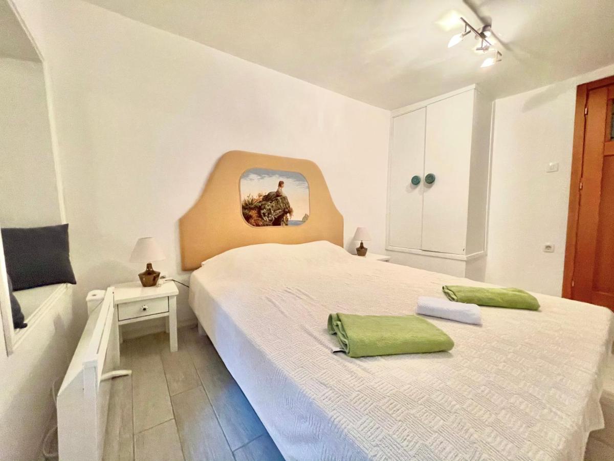 Family Two Bedroom House Old Town Budva