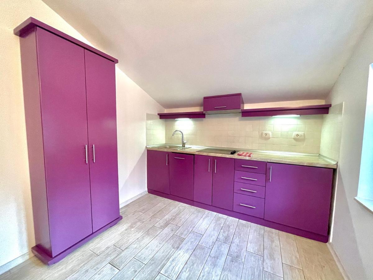 Family Two Bedroom House Old Town *